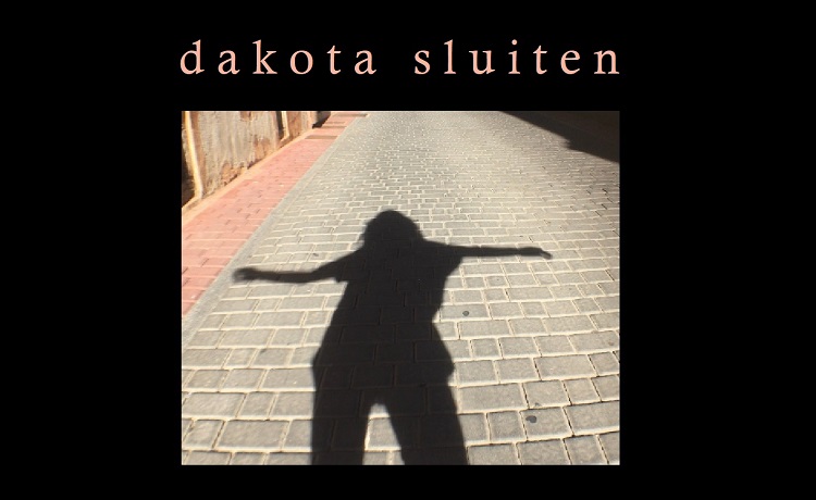 Dakota Sluiten – Fluid Motions | Reseña (2023)